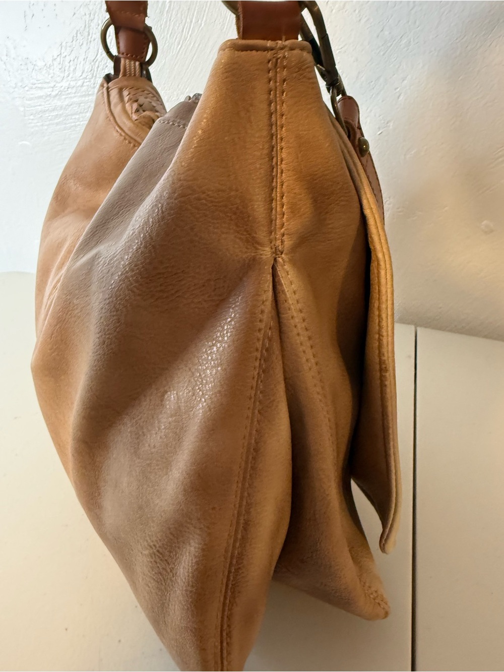 Free People Golden Valley Messenger Bag Laser Cut Faux Leather Hobo Bag Boho - Picture 11 of 16